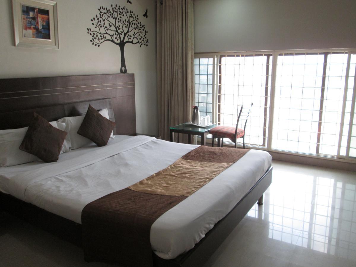โฮเต็ล อิมพีเรียล คลาสสิค Hotel ไฮเดอราบัด ภายนอก รูปภาพ